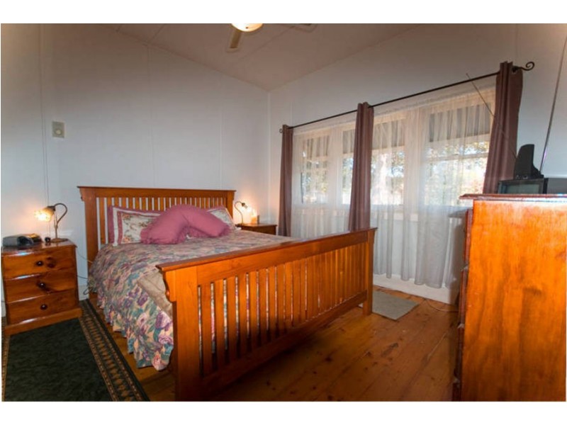 25 Grenville Grove, Rosebud West VIC 3940