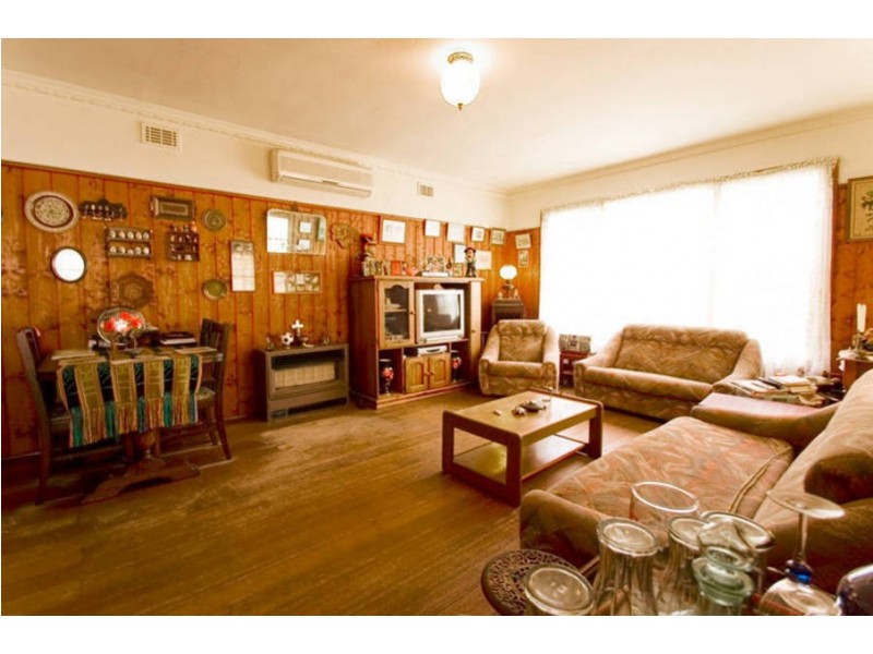 10 Moorfield Ave, Rosebud West VIC 3940