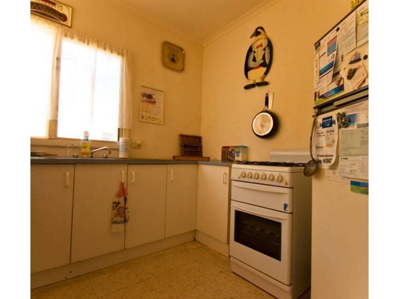 10 Moorfield Ave, Rosebud West VIC 3940