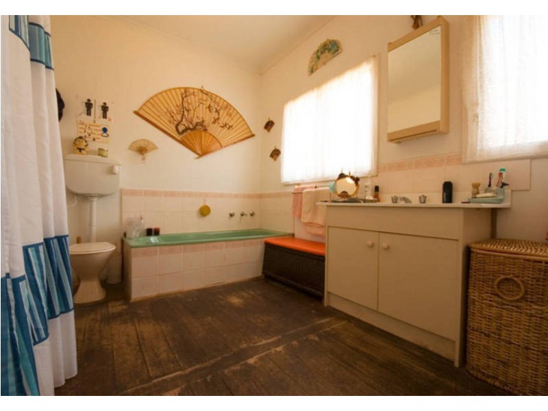 10 Moorfield Ave, Rosebud West VIC 3940