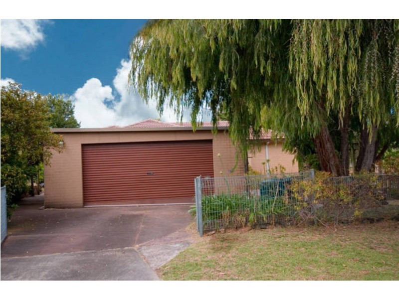 21 Hinton Street, Rosebud VIC 3939