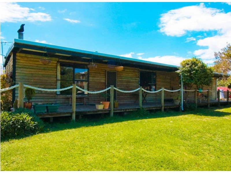 16 Heron Court, Rosebud West VIC 3940