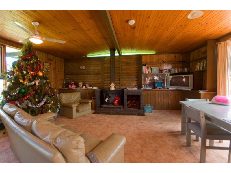 16 Heron Court, Rosebud West VIC 3940