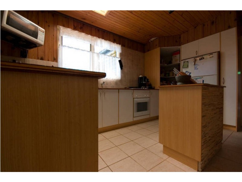 16 Heron Court, Rosebud West VIC 3940