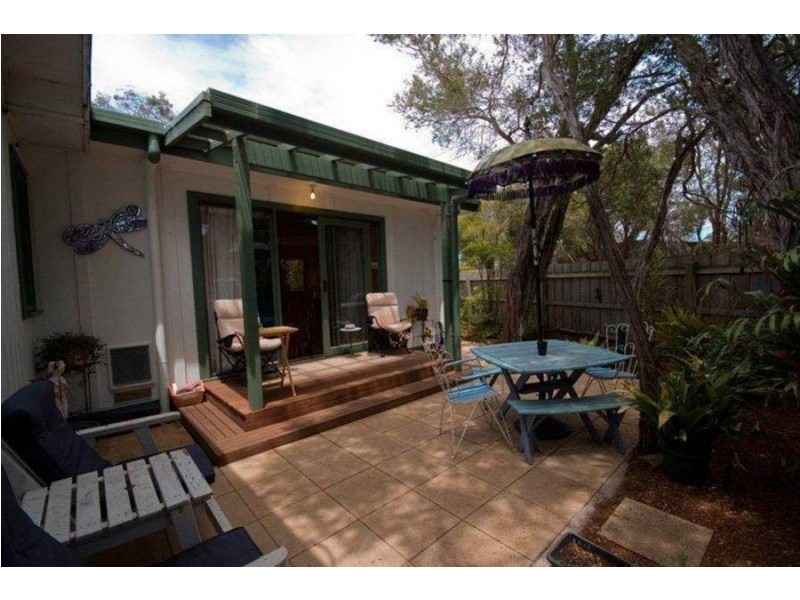 69 Broadway, Rosebud West VIC 3940