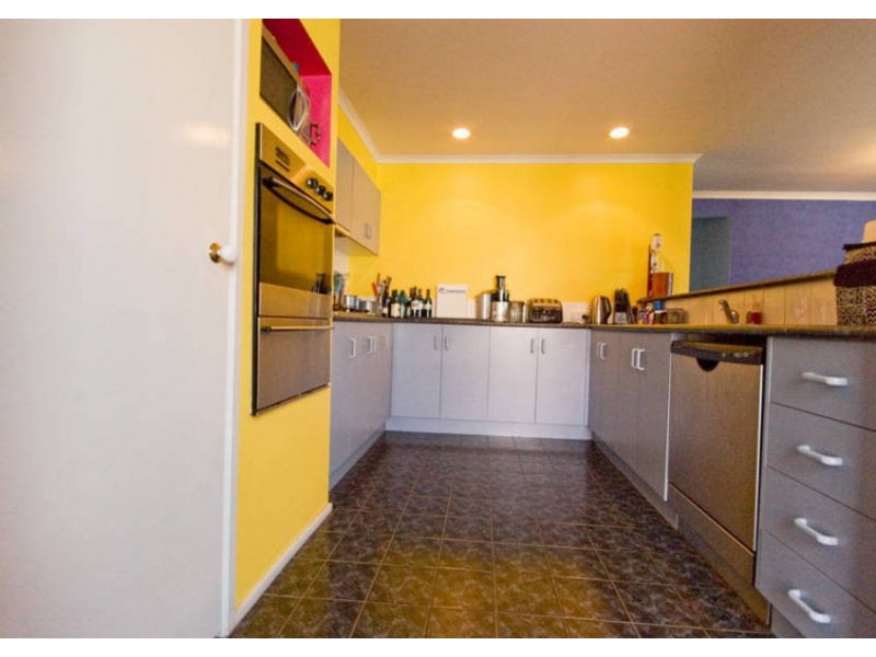21 Curlew Drive, Rosebud West VIC 3940