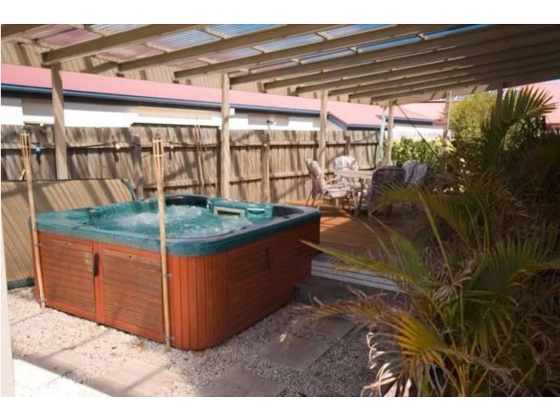 21 Curlew Drive, Rosebud West VIC 3940