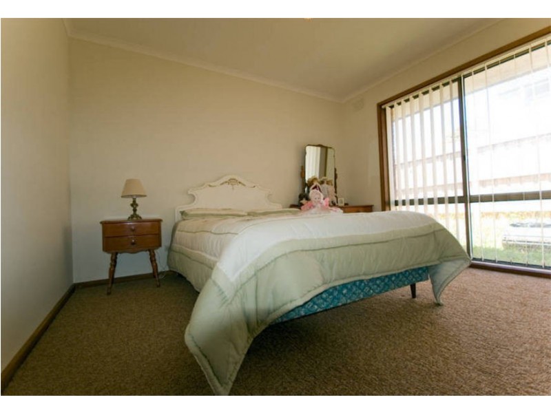 1/5 Warranilla Ave, Rosebud VIC 3939