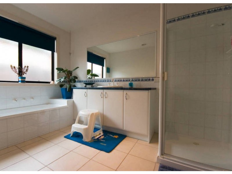 75 Truemans Road, Rosebud West VIC 3940