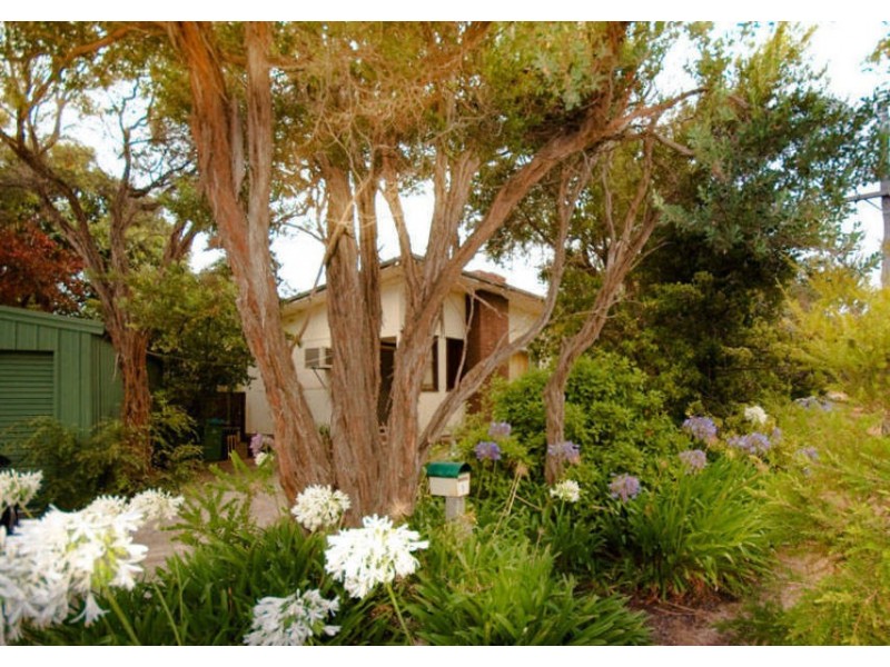 1 Derwin Street, Rye VIC 3941