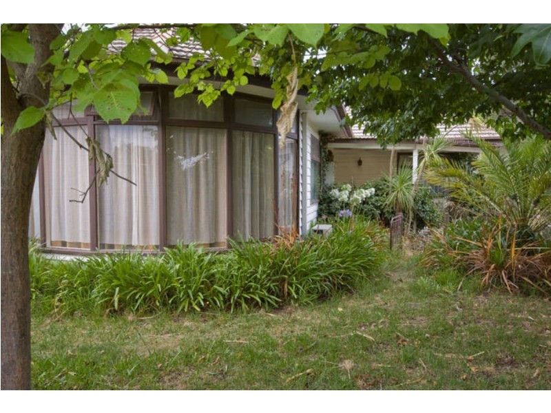 3 The Avenue, Rosebud West VIC 3940