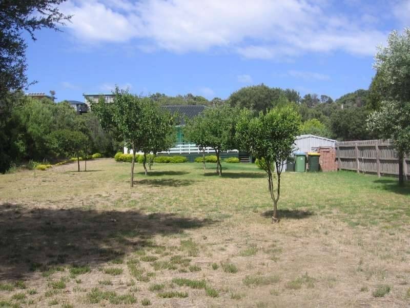 14 Booran Parade, Tootgarook VIC 3941