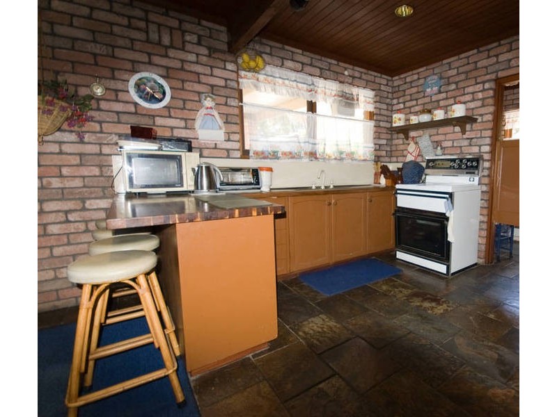 27 Seabrook Avenue, Rosebud VIC 3939