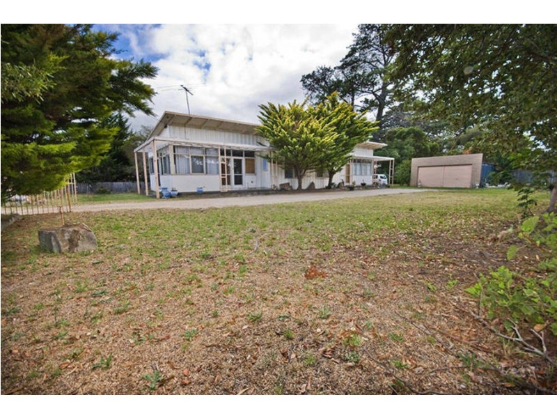 9 Capel Ave, Rosebud West VIC 3940