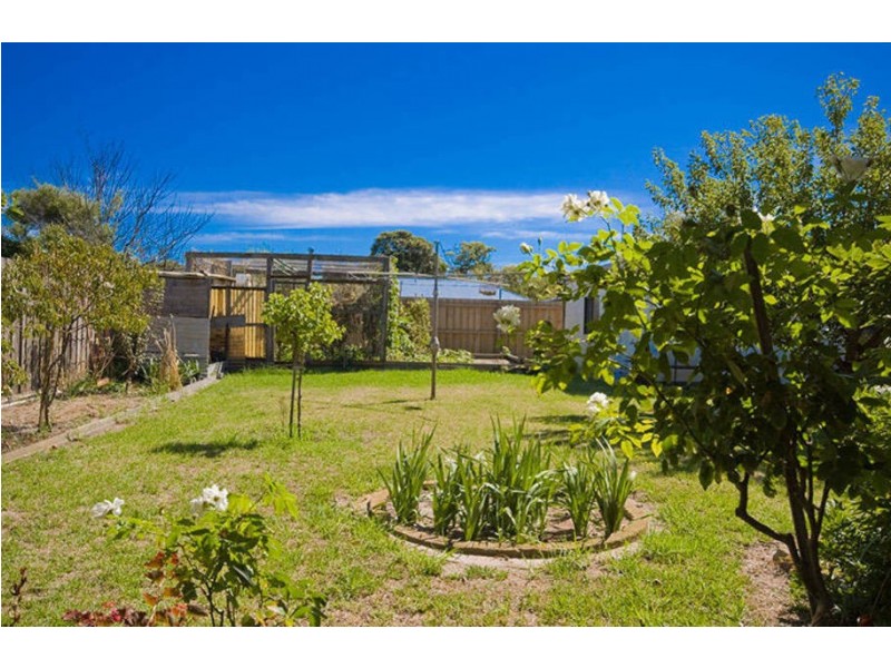 40 Grenville Grove, Rosebud West VIC 3940