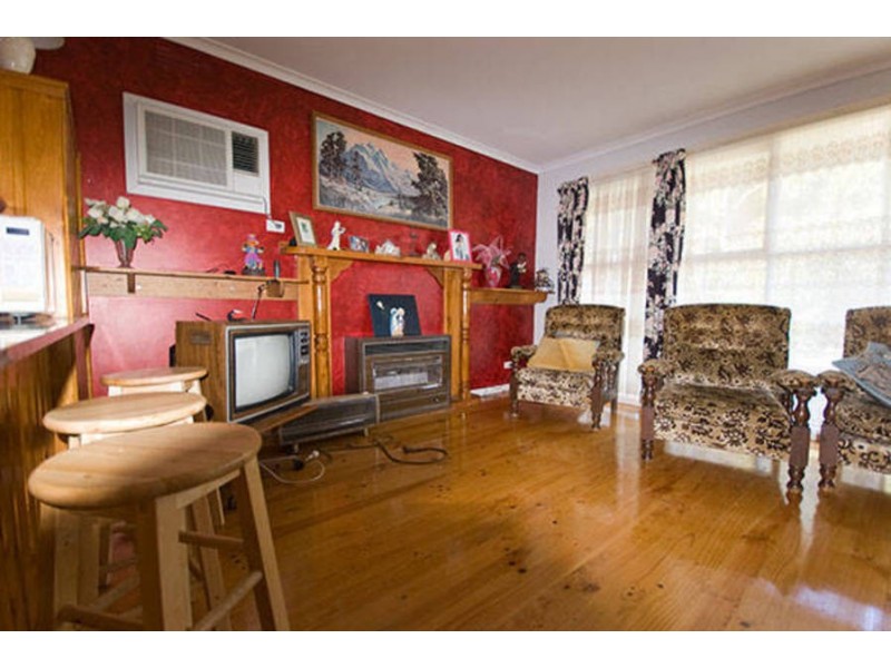 56 Swans Way, Rosebud West VIC 3940