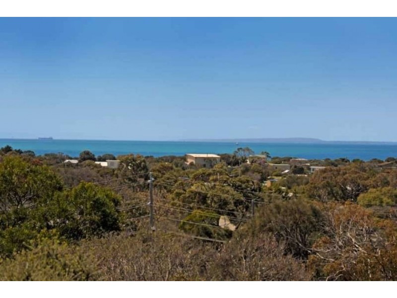 5 Coutts Crt, Blairgowrie VIC 3942