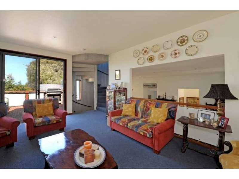 5 Coutts Crt, Blairgowrie VIC 3942