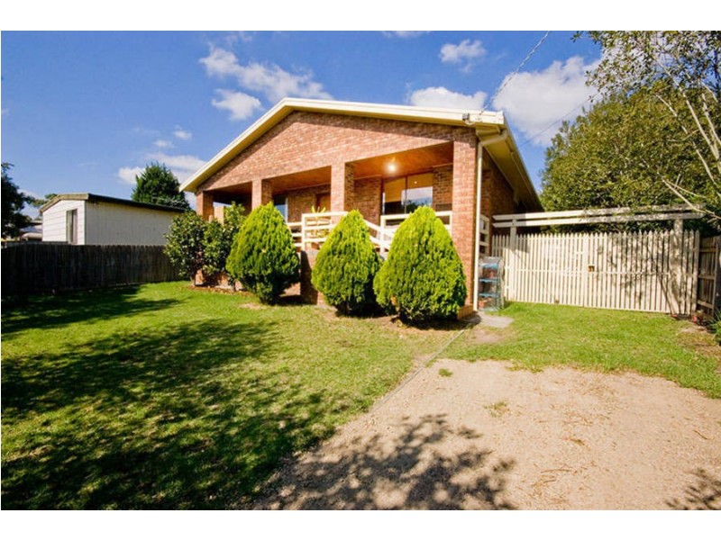 11 Verona Street, Dromana VIC 3936