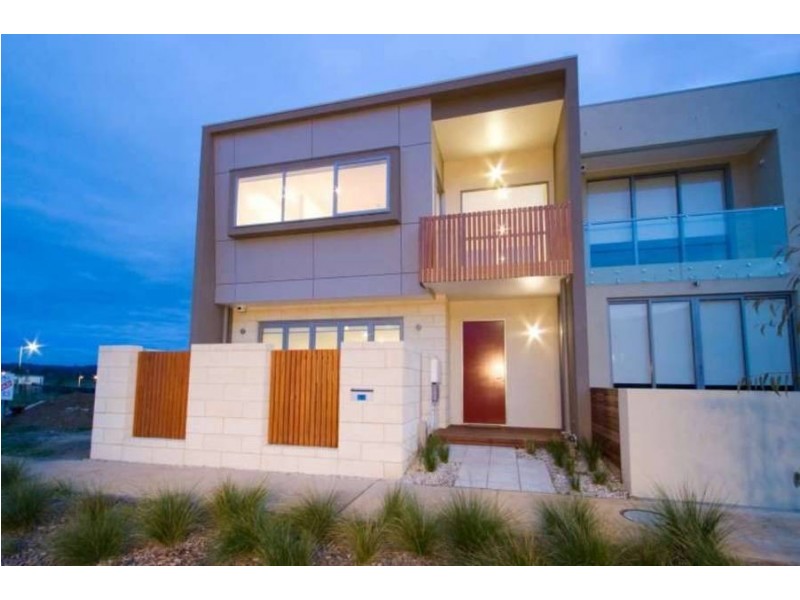 5 Helm Ave, Safety Beach VIC 3936