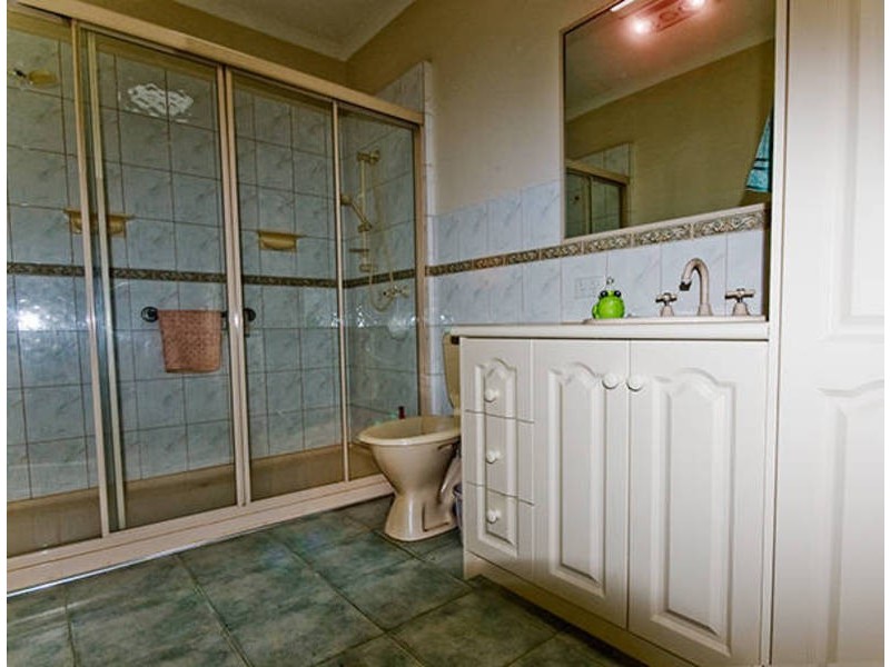78 Swans Way, Rosebud West VIC 3940