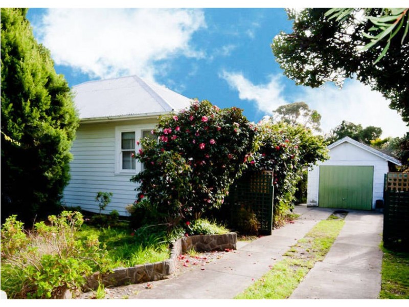 34 Mark Street, Rosebud VIC 3939