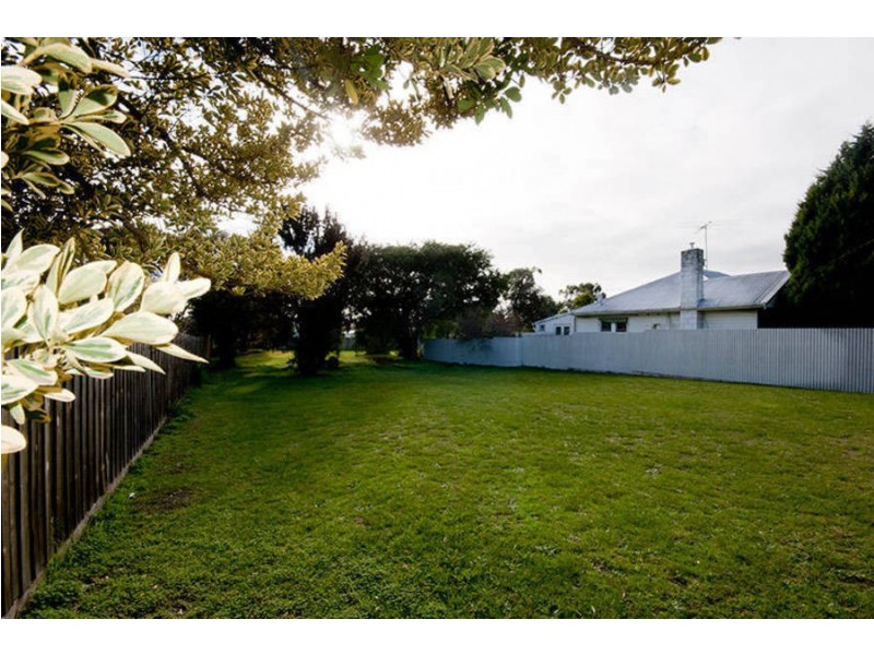 34 Mark Street, Rosebud VIC 3939