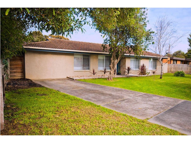 31 Cain Street, Rosebud West VIC 3940
