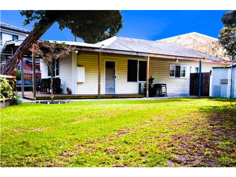 62 Florence Ave, Rosebud West VIC 3940