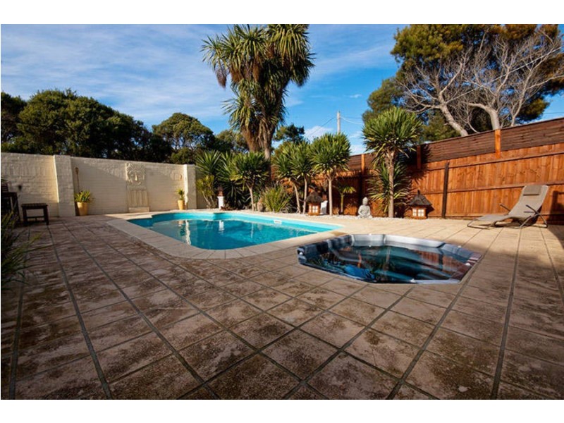 320 Dundas St, Rye VIC 3941