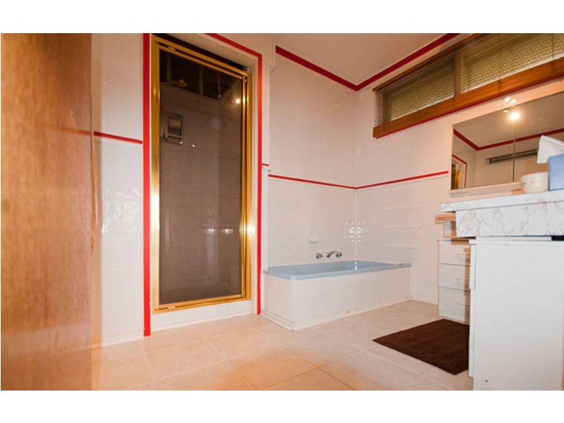 147 Jetty Road, Rosebud VIC 3939