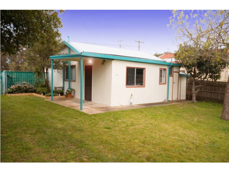 466 Eastbourne Rd, Rosebud West VIC 3940