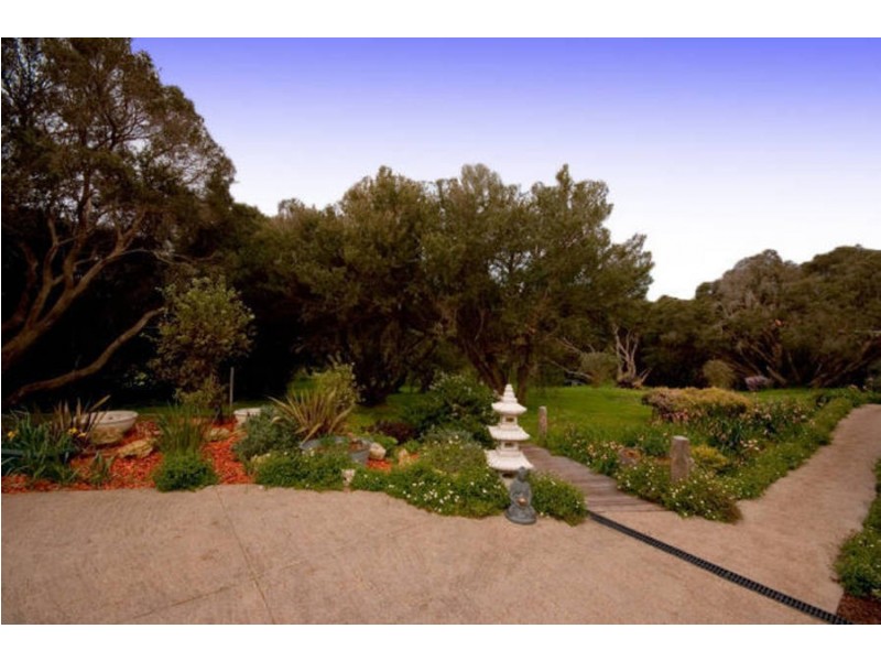 12 Rolls Court, Rye VIC 3941