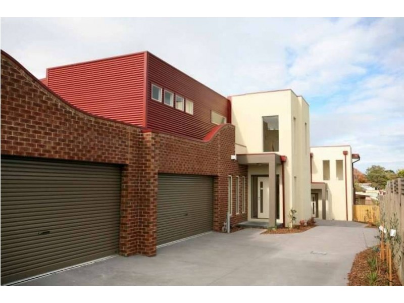 2/17 Hope Street, Rosebud VIC 3939