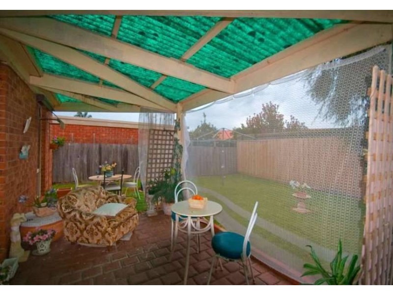 12 Dunsmuir Ave, Rosebud VIC 3939