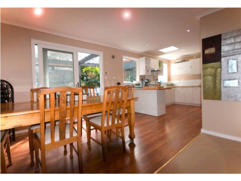 12 Bienias Cres, Tootgarook VIC 3941