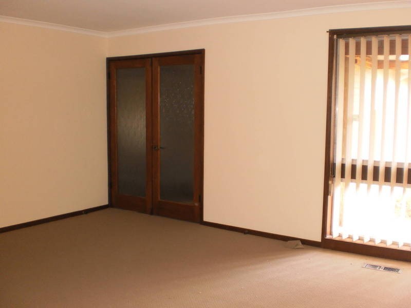 21 Hinton Street, Rosebud VIC 3939