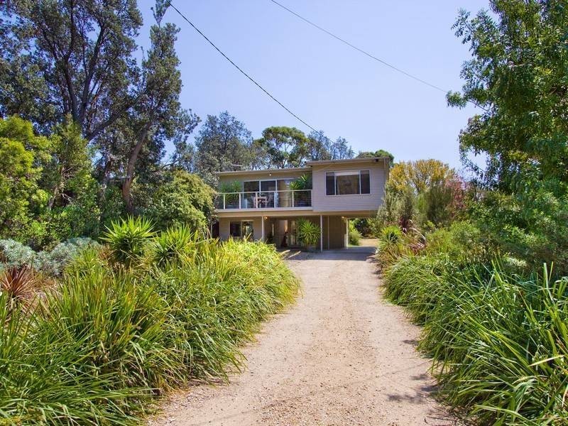12 Foreshore Road, Balnarring Beach VIC 3926