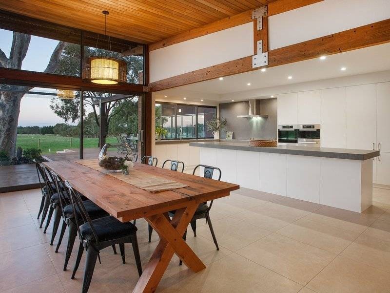 52 Sandy Point Road, Somers VIC 3927