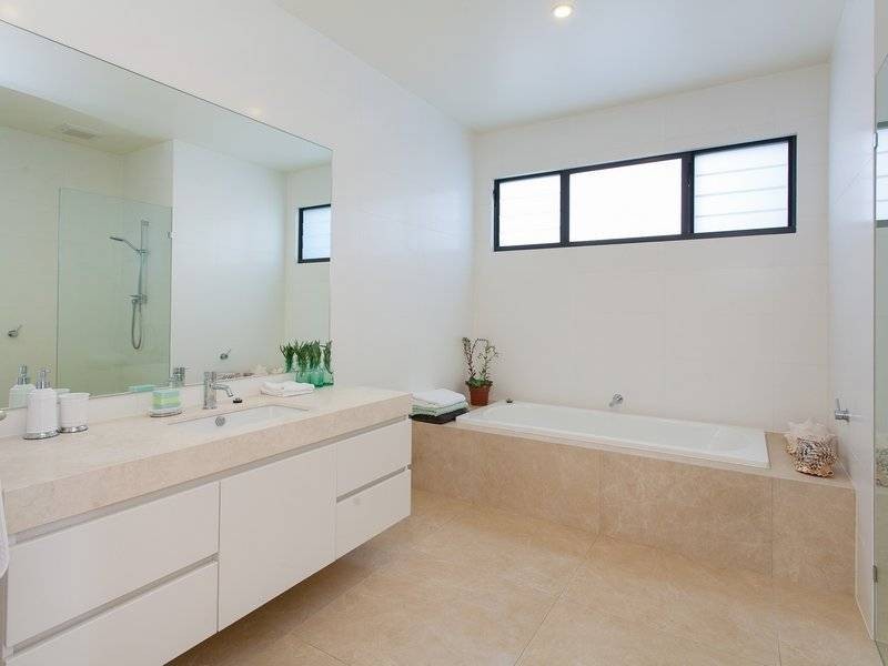 52 Sandy Point Road, Somers VIC 3927