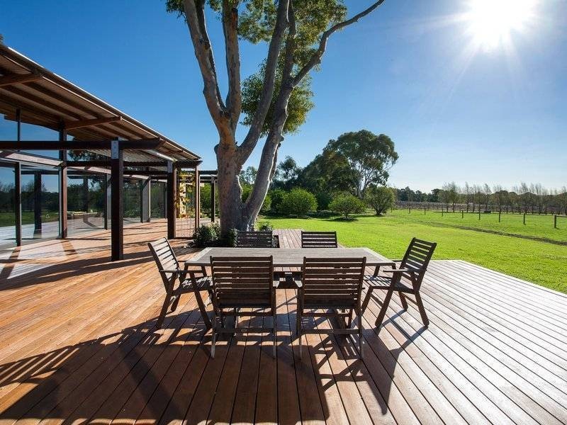 52 Sandy Point Road, Somers VIC 3927