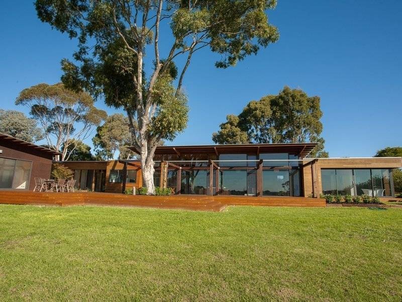 52 Sandy Point Road, Somers VIC 3927