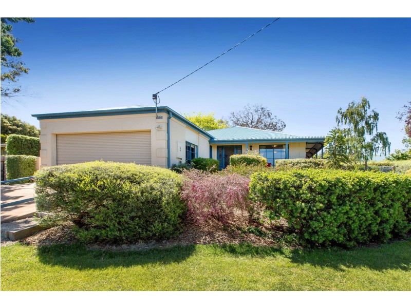 24 Azure Avenue, Balnarring VIC 3926