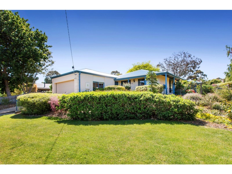 24 Azure Avenue, Balnarring VIC 3926