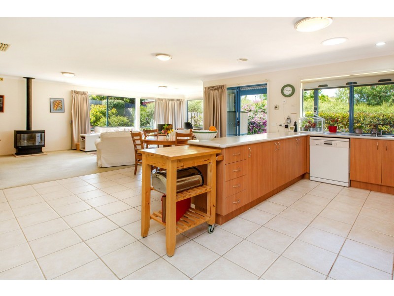 24 Azure Avenue, Balnarring VIC 3926