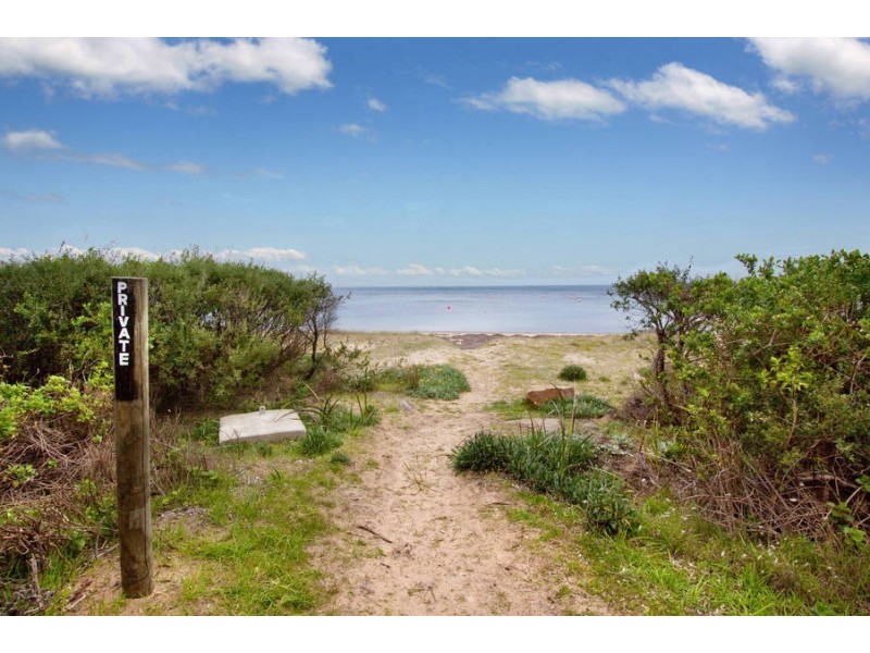 2 Mentor Road, Balnarring Beach VIC 3926