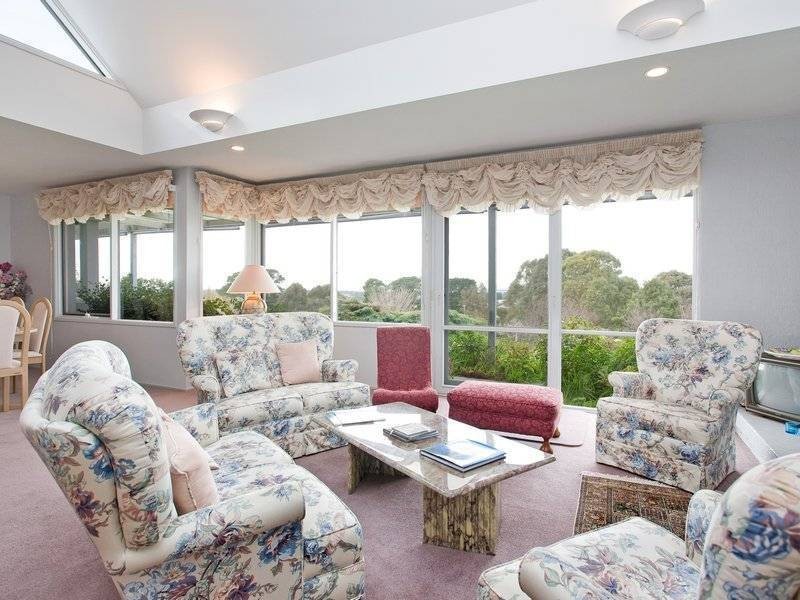 16 Peach Grove, Tyabb VIC 3913