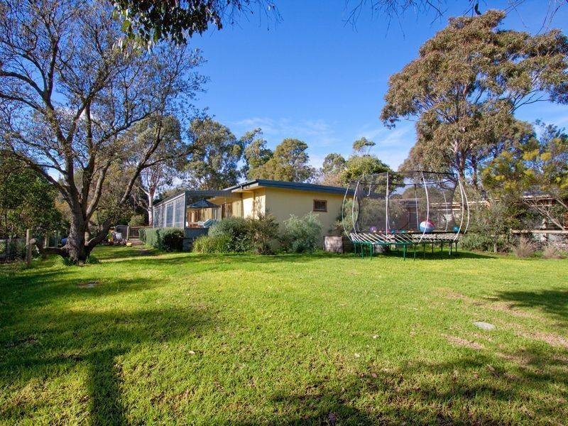22 Beach Hill Avenue, Somers VIC 3927