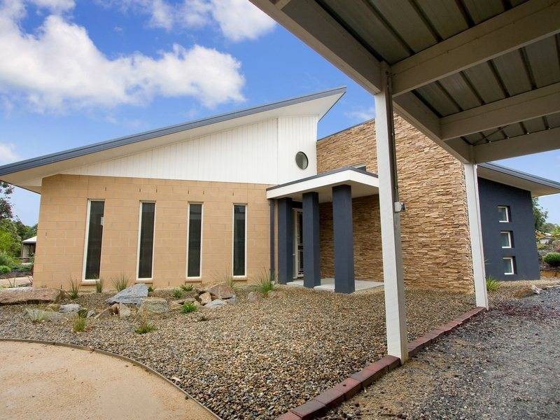 8 Zarah Court, Somers VIC 3927