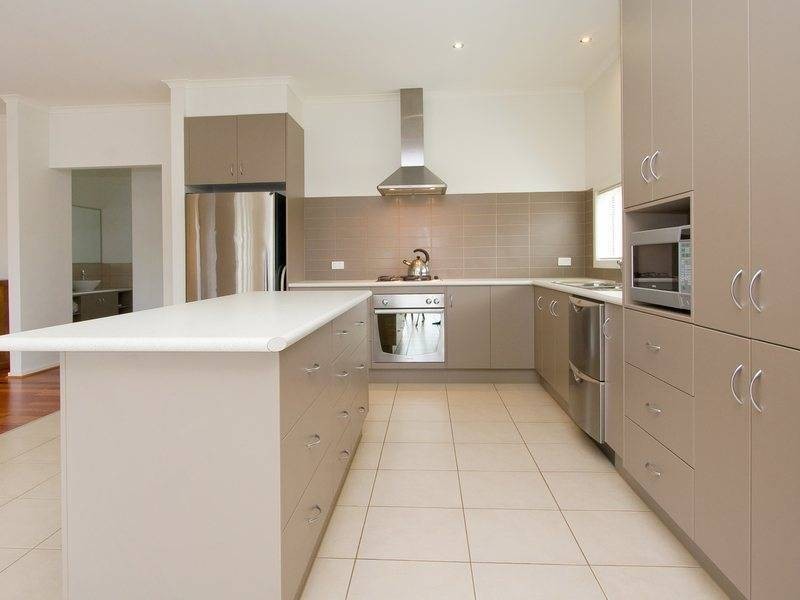8 Zarah Court, Somers VIC 3927